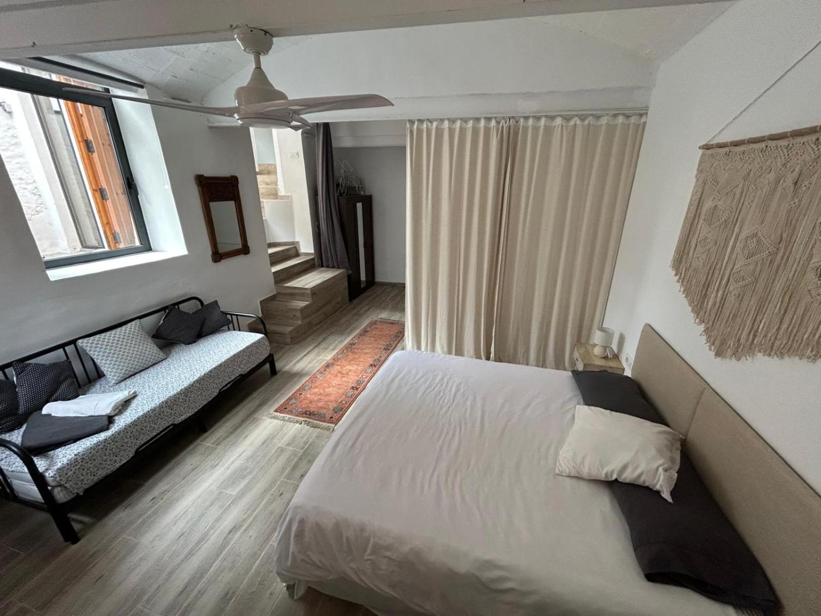 Costa Maresme, Barcelona ,Valentinos House & Pool Villa Vilassar De Dalt Luaran gambar